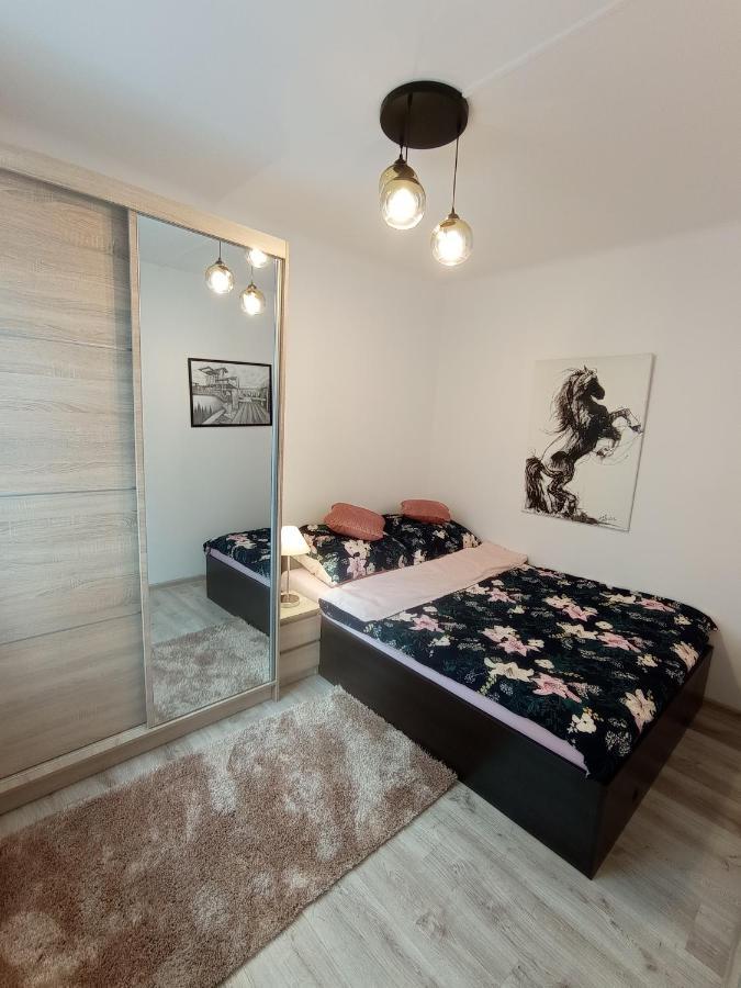 Mk Apartament II Rzeszów Esterno foto